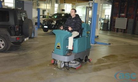 Ride-On Scrubber Machine